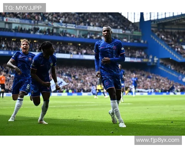 欧联杯埃弗顿迎战劲敌全力争胜期待精彩对决