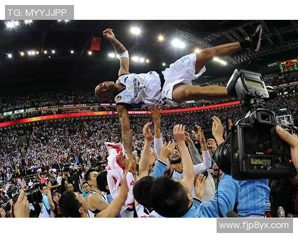 杭州篮球队的奋斗之路:一段不屈不挠的篮球纪实故事