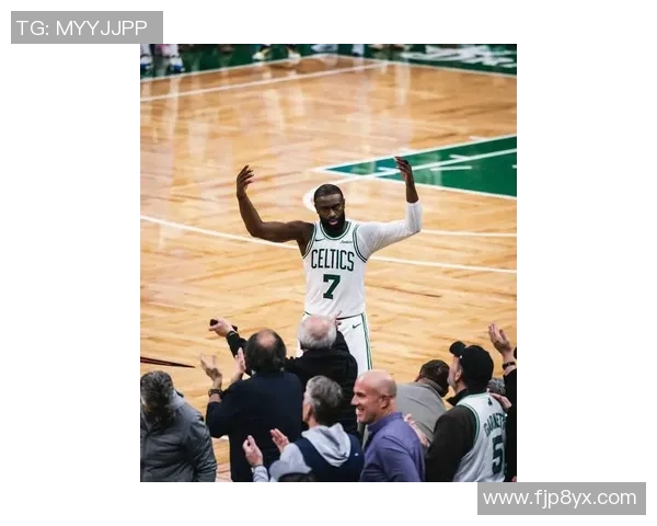 杰伦布朗：从新星到领袖，探索他的篮球之路与未来潜力