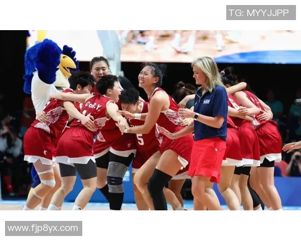 新疆女篮与上海女篮阵容对比分析及比赛前瞻