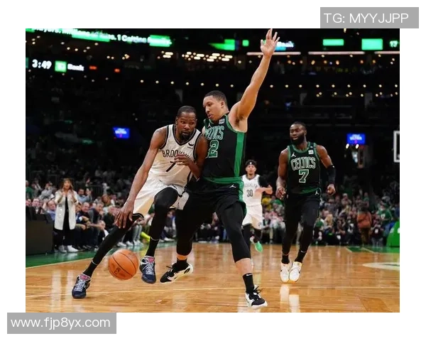 篮网与凯尔特人对决前瞻分析谁能在季后赛中占据优势